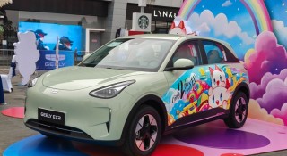 Geely EX2 đã đạt được những thành tựu gì trước khi xuất hiện tại Việt Nam?